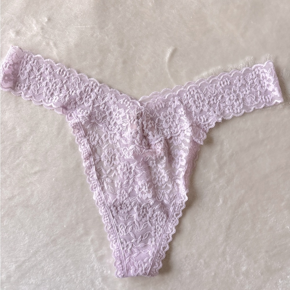 Victorias Secret The Lacie Lace Thong Panty Delicate Violet size XXL